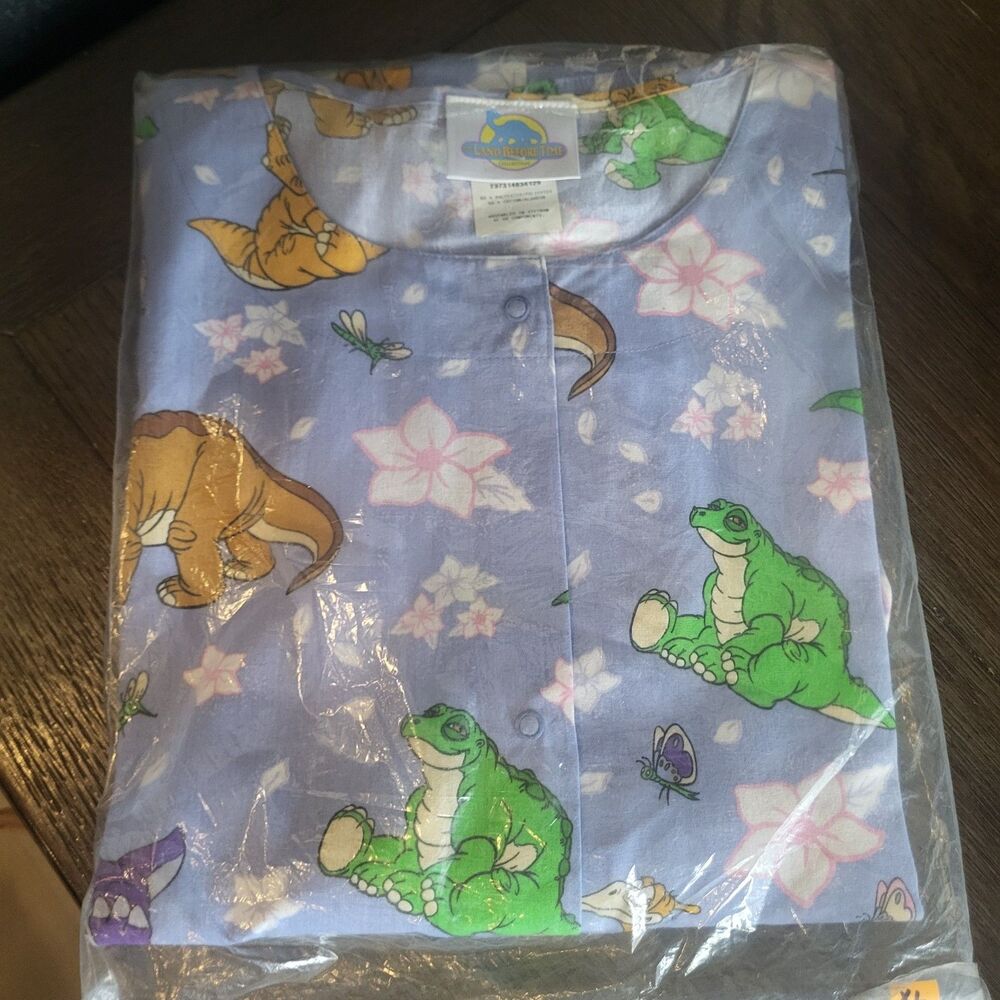 Women Scrub Jacket The Land Before Time Collection Scrubs Top Size XL New NIP
